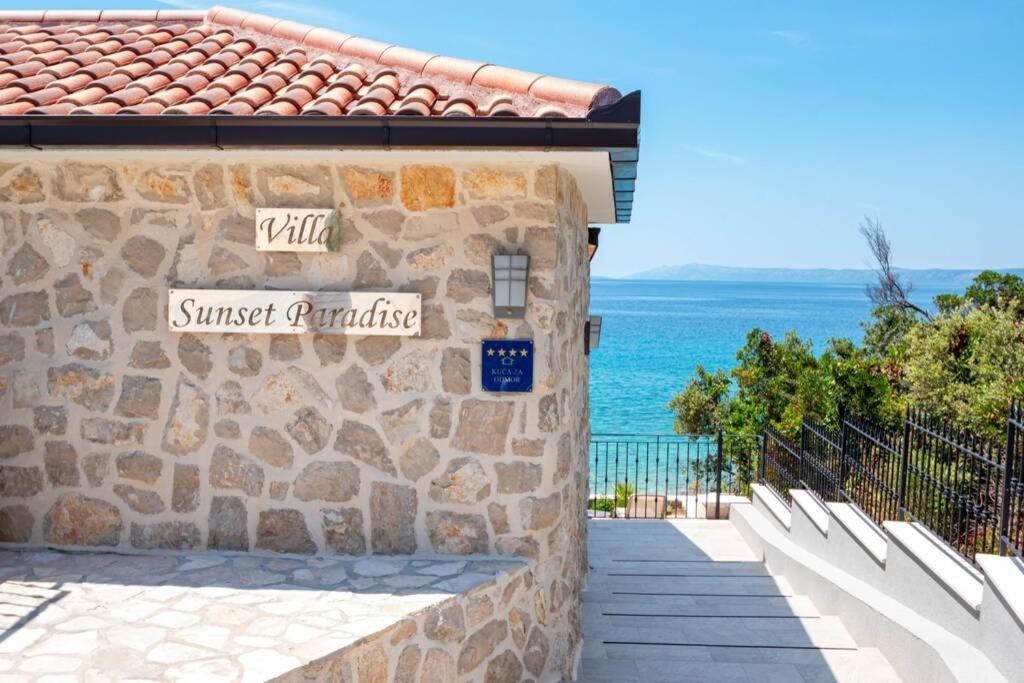 Sunset Paradise, Getaway Villa In Private Oasis Loviste Exterior photo