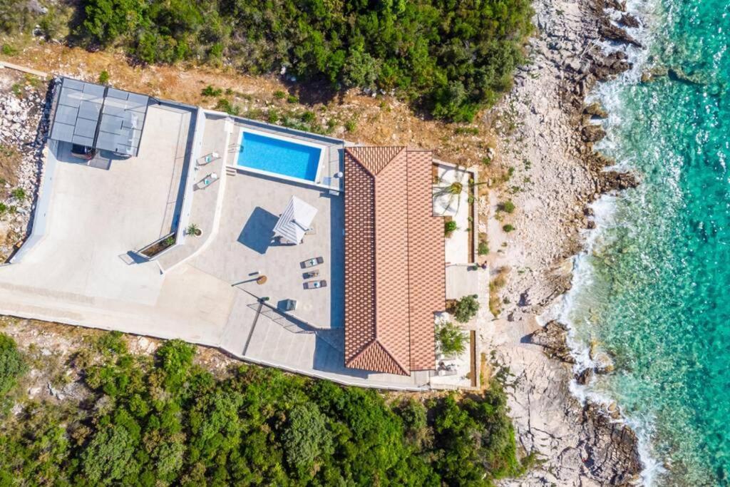 Sunset Paradise, Getaway Villa In Private Oasis Loviste Exterior photo